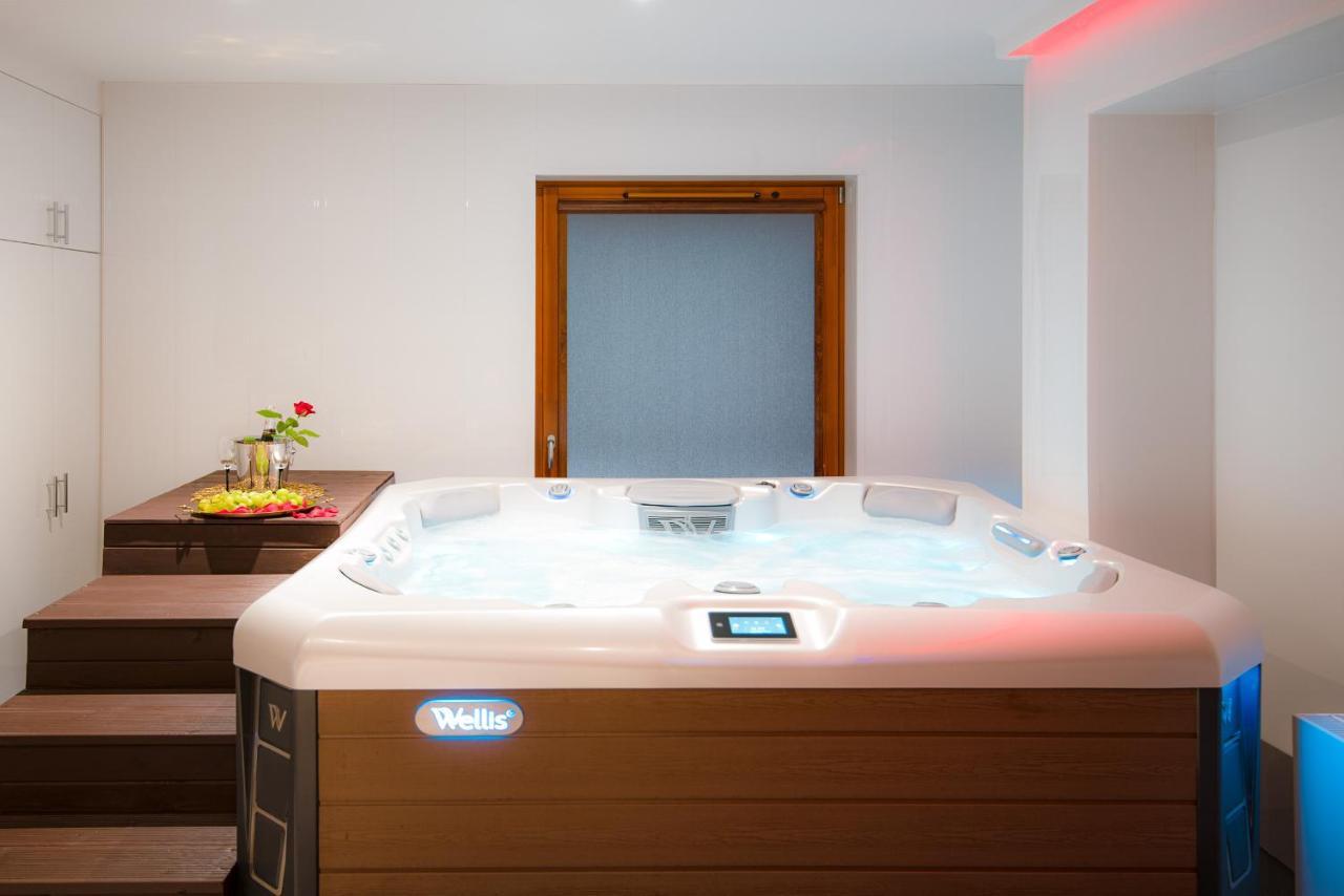 Hotel apartamentowy Jacuzzi Prestige *
